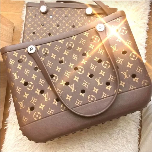 Large Fashion Beach Bag - Picture 1 of 5